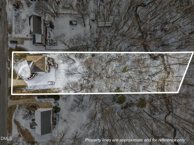 7511 Kristen Drive, Oak Ridge, NC 27310