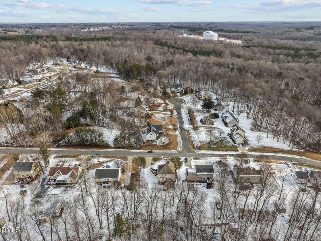 7511 Kristen Drive, Oak Ridge, NC 27310