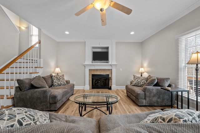 7511 Kristen Drive, Oak Ridge, NC 27310