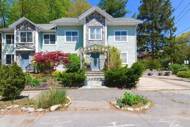 3 Forest St, Newton, MA 02461