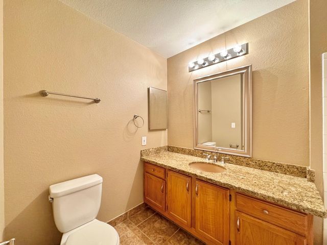 9450 N 95th Street Unit 215, Scottsdale, AZ 85258