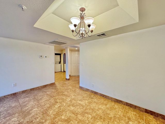 9450 N 95th Street Unit 215, Scottsdale, AZ 85258