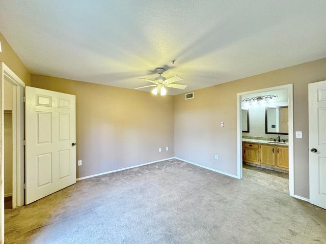 9450 N 95th Street Unit 215, Scottsdale, AZ 85258