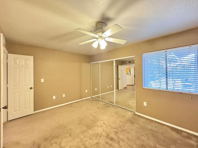 9450 N 95th Street Unit 215, Scottsdale, AZ 85258