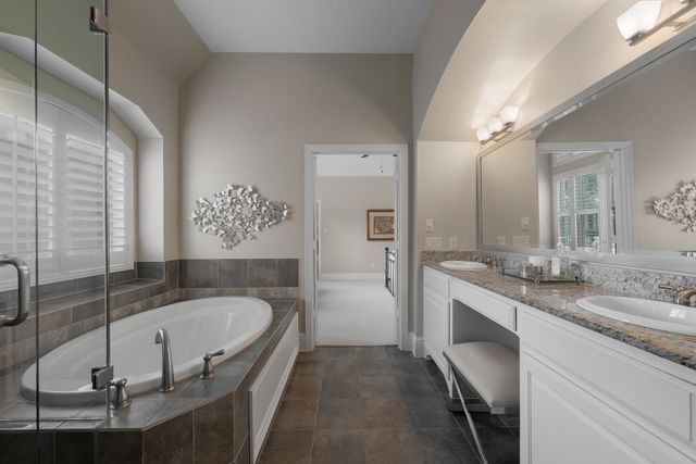 6166 Stapleford Circle, Dallas, TX 75252