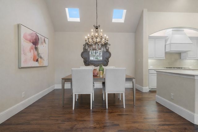 6166 Stapleford Circle, Dallas, TX 75252