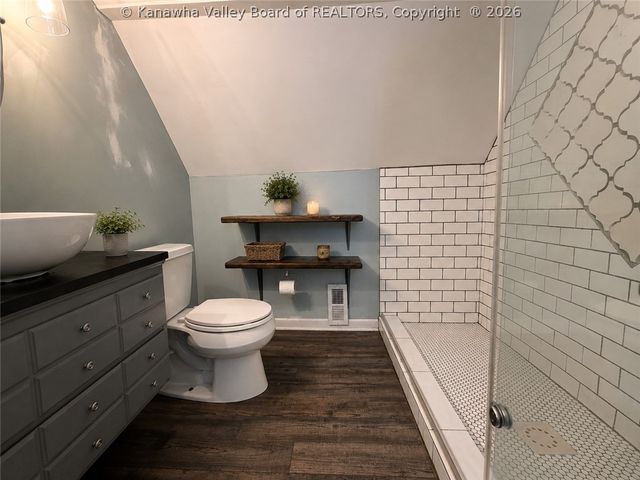 1215 Stonebrook Road, Charleston, WV 25314