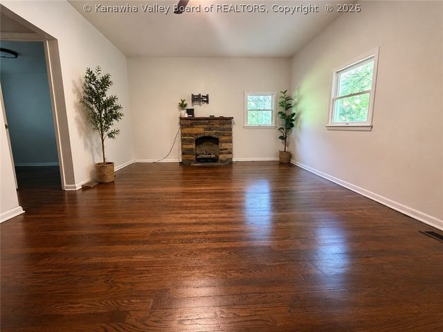 1215 Stonebrook Road, Charleston, WV 25314