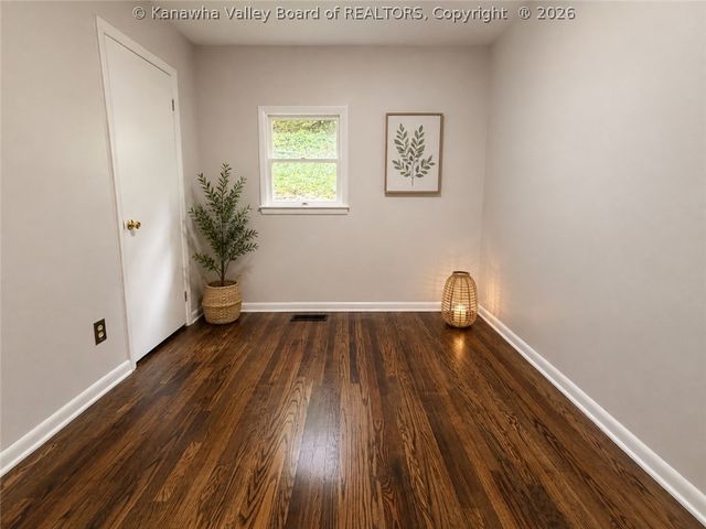 1215 Stonebrook Road, Charleston, WV 25314