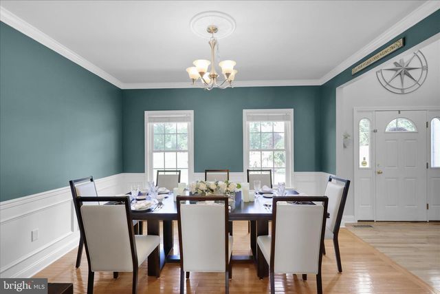 36 MINE RD, Fleetwood, PA 19522