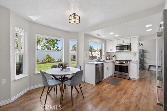 28743 Fox Tail, Highland, CA 92346
