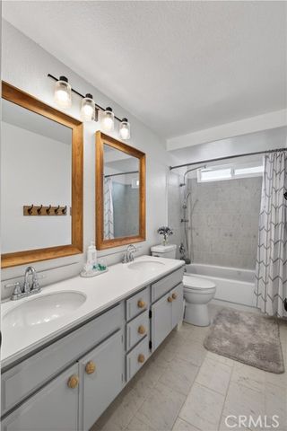 28743 Fox Tail, Highland, CA 92346