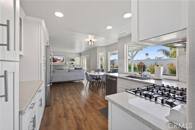 28743 Fox Tail, Highland, CA 92346