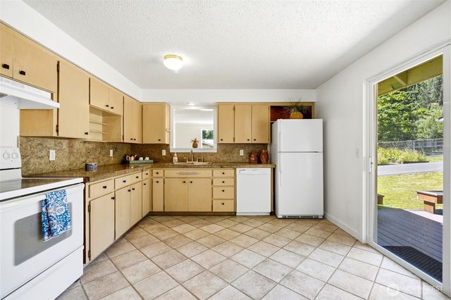 17921 Trombley Road, Snohomish, WA 98290