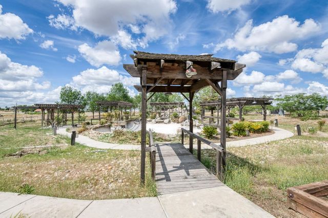 16564 Monreal Road, Madera, CA 93636