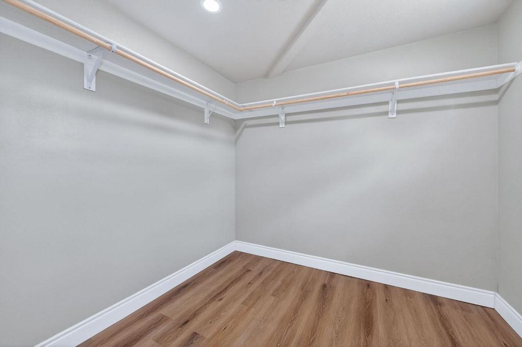 Image 49 of property listing at 16564 Monreal Road, Madera, CA 93636
