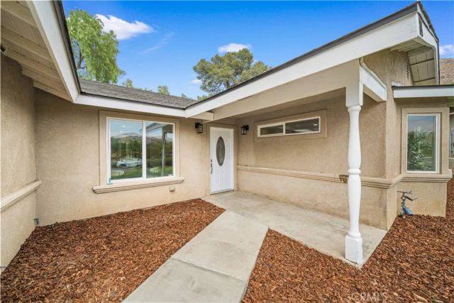 291 Hillandale Court, Riverside, CA 92507