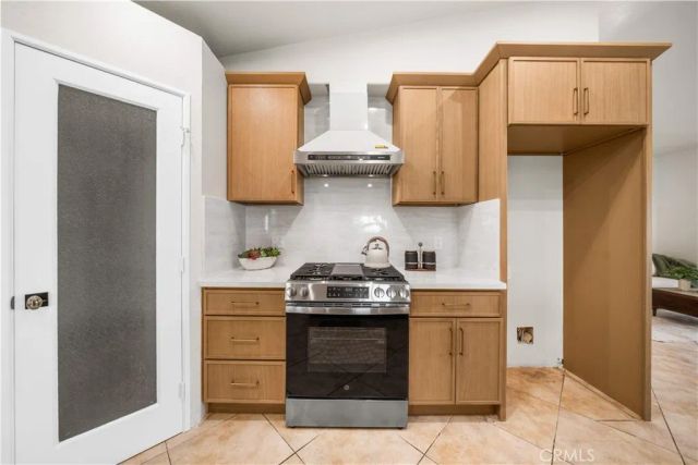 291 Hillandale Court, Riverside, CA 92507