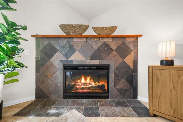 291 Hillandale Court, Riverside, CA 92507