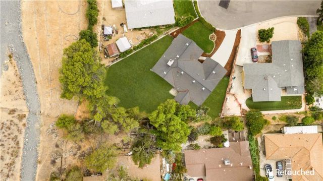 291 Hillandale Court, Riverside, CA 92507