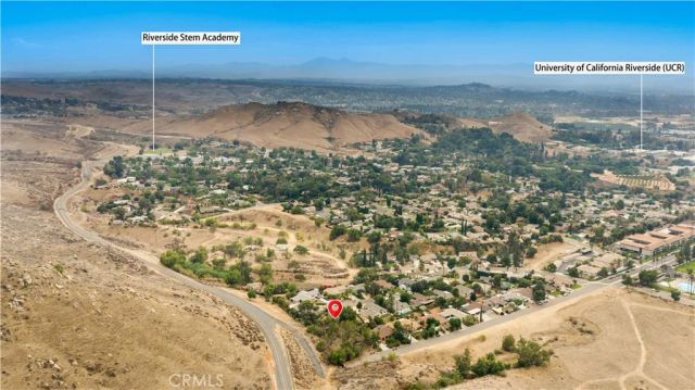 291 Hillandale Court, Riverside, CA 92507