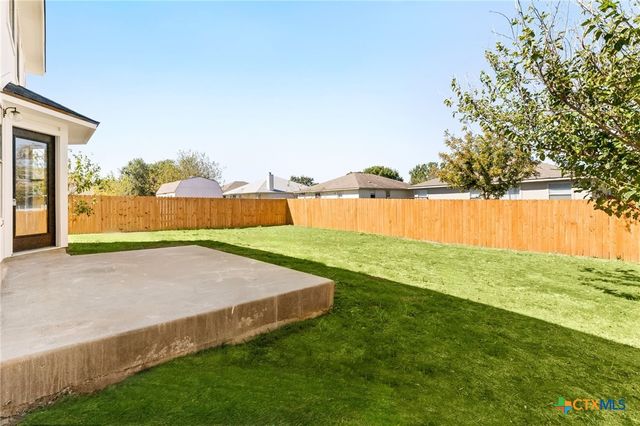 208 Langely, Kyle, TX 78640