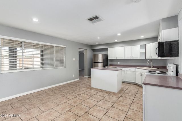 1298 E BARCELONA Avenue, Casa Grande, AZ 85122
