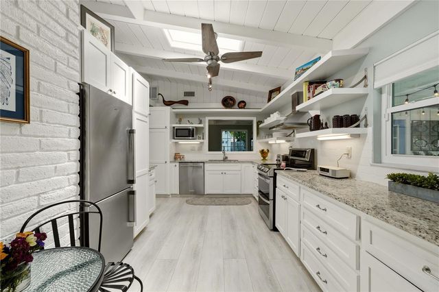 3424 OLD OAK DRIVE, Sarasota, FL 34239