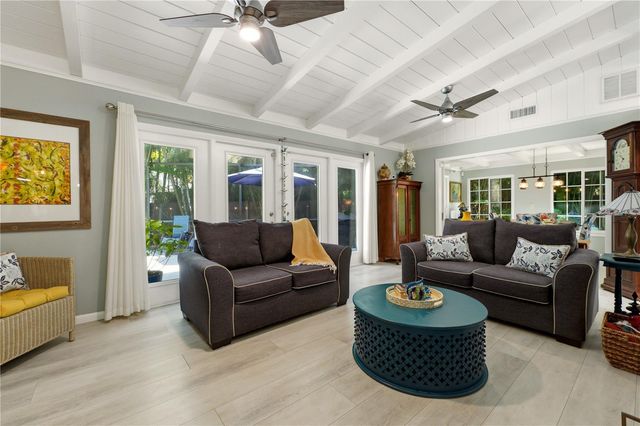 3424 OLD OAK DRIVE, Sarasota, FL 34239