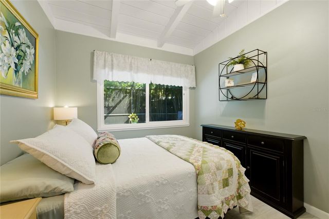 3424 OLD OAK DRIVE, Sarasota, FL 34239