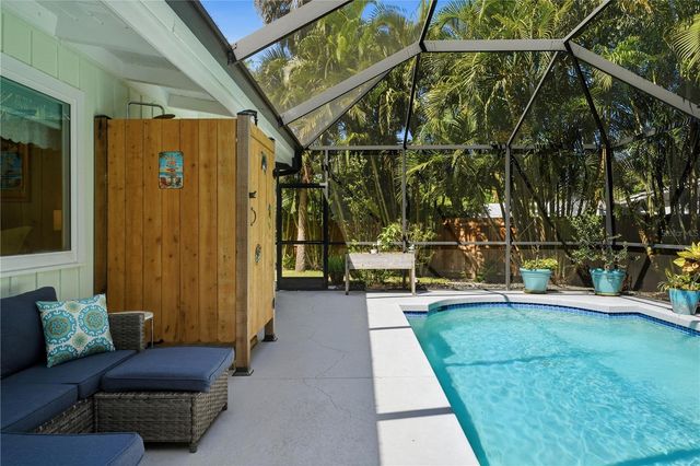 3424 OLD OAK DRIVE, Sarasota, FL 34239