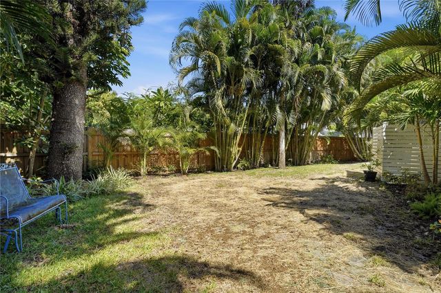 3424 OLD OAK DRIVE, Sarasota, FL 34239
