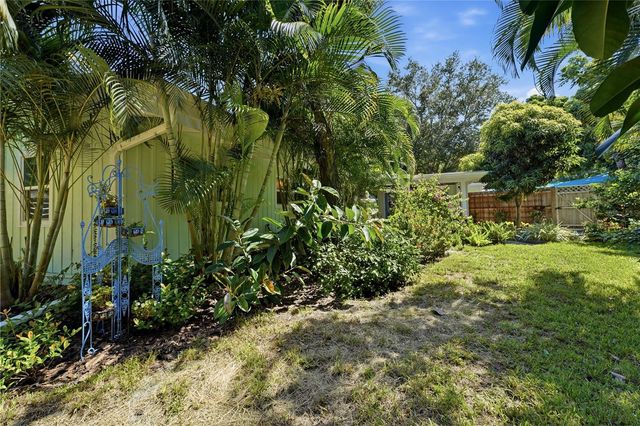 3424 OLD OAK DRIVE, Sarasota, FL 34239