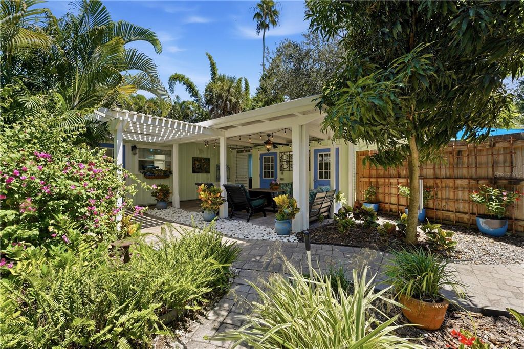 3424 OLD OAK DRIVE, Sarasota, FL 34239