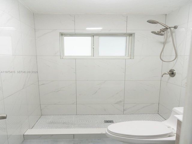 612 NW 10th Ter, Fort Lauderdale, FL 33311