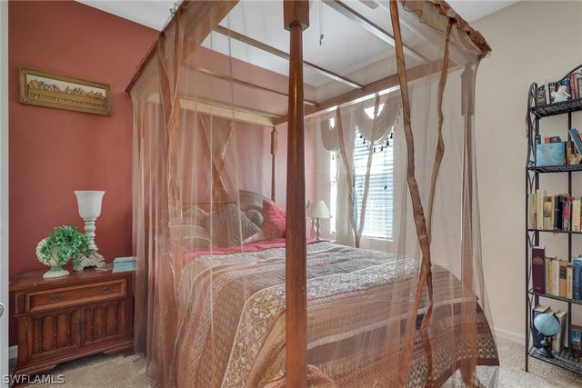 3440 Acapulco CIR, Cape Coral, FL 33909