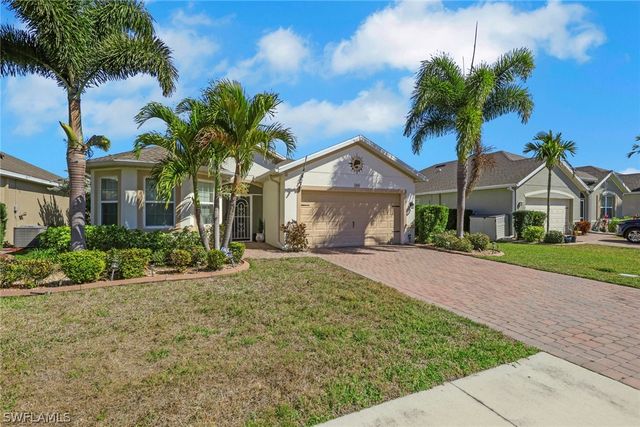 3440 Acapulco CIR, Cape Coral, FL 33909