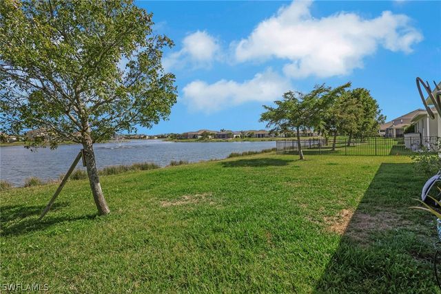 3440 Acapulco CIR, Cape Coral, FL 33909