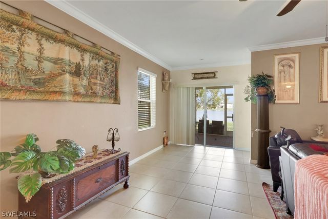 3440 Acapulco CIR, Cape Coral, FL 33909