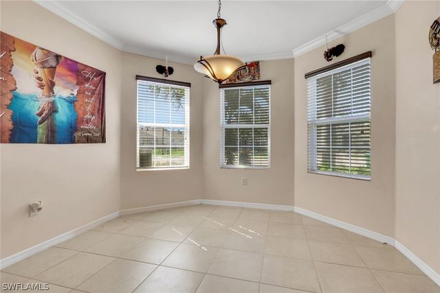 3440 Acapulco CIR, Cape Coral, FL 33909