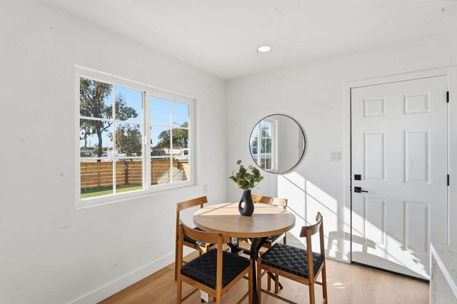 704 J Street, Chula Vista, CA 91910