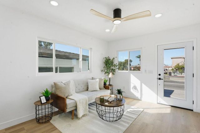 704 J Street, Chula Vista, CA 91910