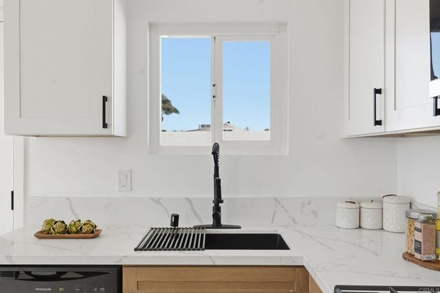 704 J Street, Chula Vista, CA 91910