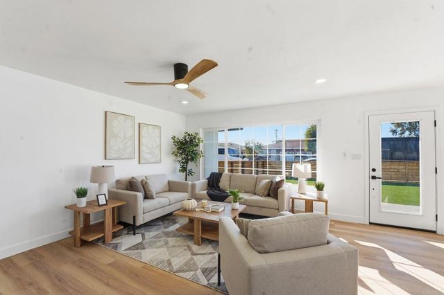 704 J Street, Chula Vista, CA 91910