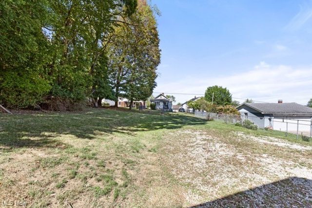 167 Newell Avenue, St Clairsville, OH 43950