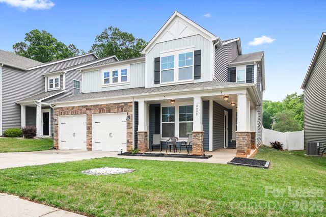 10008 Michael Crossing Drive, Charlotte, NC 28213