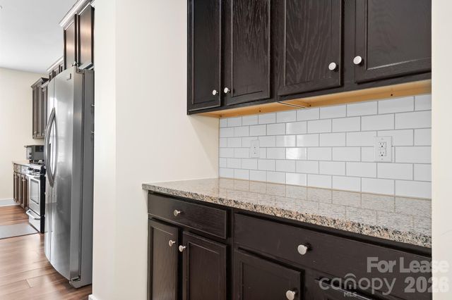 10008 Michael Crossing Drive, Charlotte, NC 28213