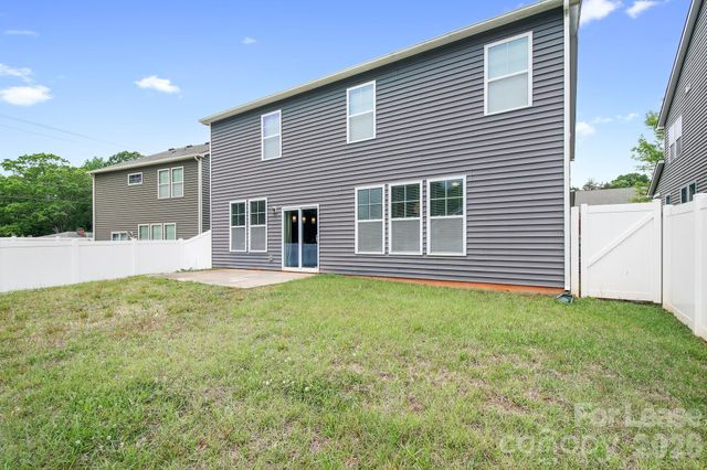 10008 Michael Crossing Drive, Charlotte, NC 28213