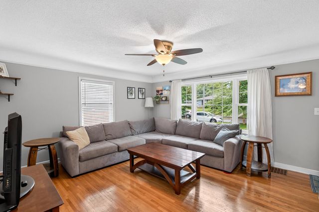 6331 Humboldt Avenue S, Richfield, MN 55423