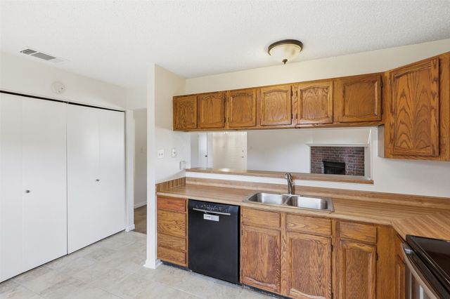 3612 Glenview Drive, Corinth, TX 76210